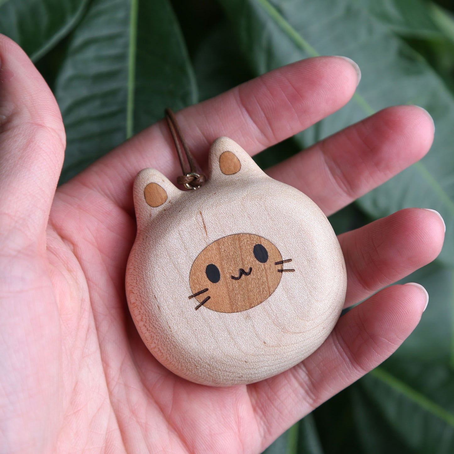 Personalized Wooden Cat/Dog Keychain,Custom Bag Charm for Couples,Engraved Name Gift,Unique Purse Accessory,Gifts for Men & Women,Key Fob