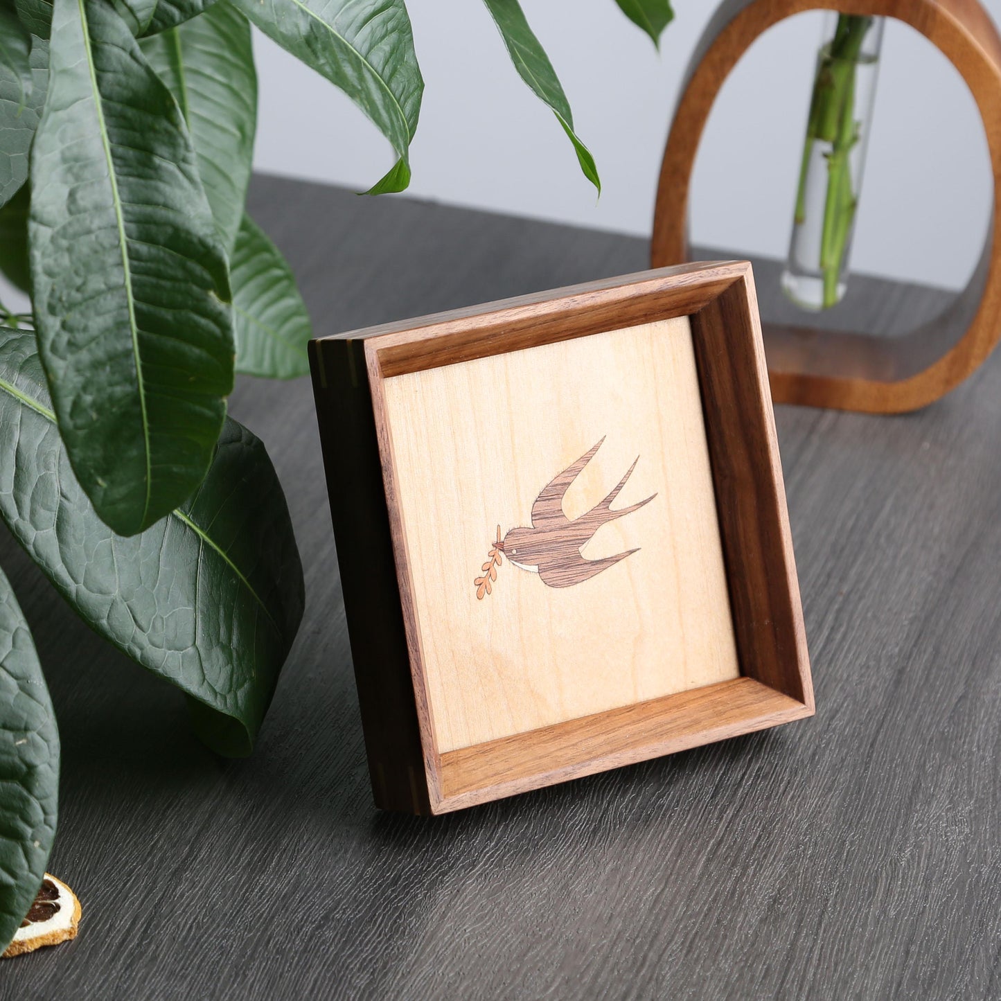 Personalized Wooden Swallow Home Decor,Wood Bird Ornament,Custom Engraved Name,Unique Gift for Nature Lovers & Home Warmth,Eco-Friendly Gift